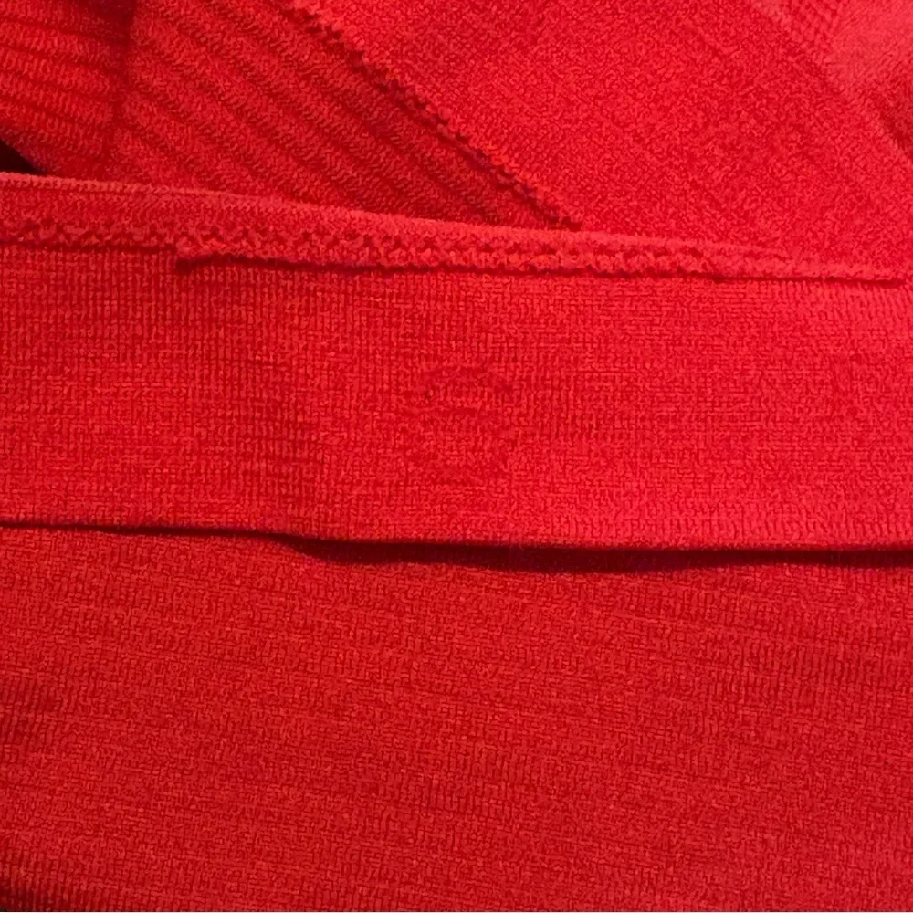 LULULEMON Women Orange Swiftly Tech Long Sleeve Shirt Size 6